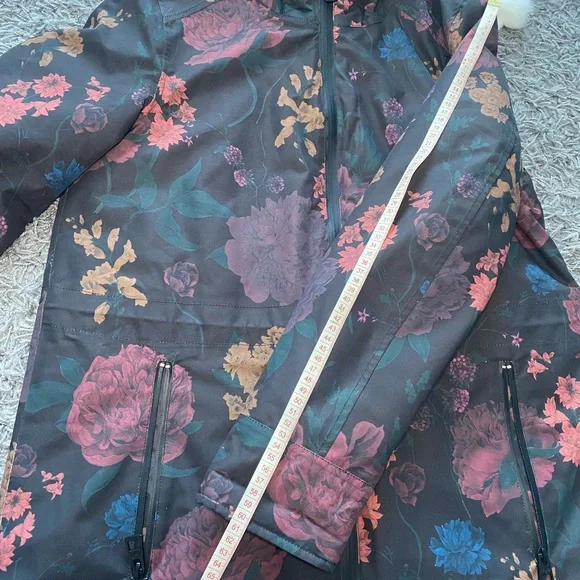 Arctic Expedition Waterproof Parka - Picture 12 of 12